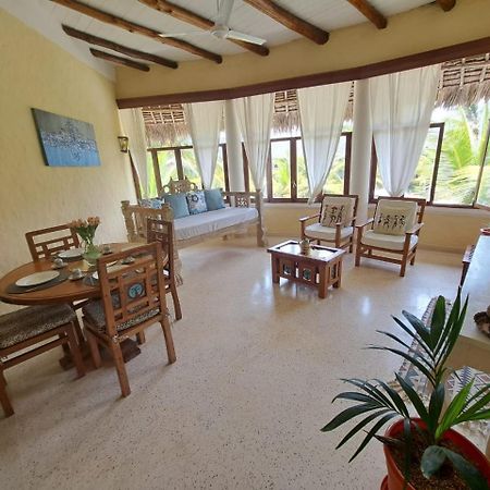 Tembo Beach Cottage Malindi Exteriér fotografie