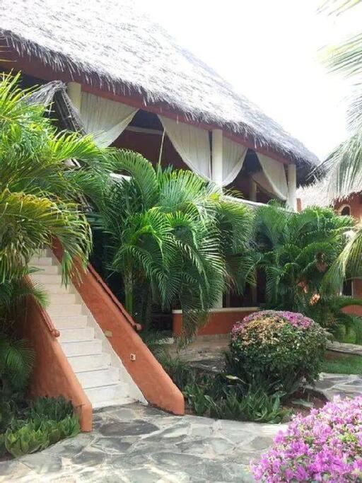 Tembo Beach Cottage Malindi Exteriér fotografie